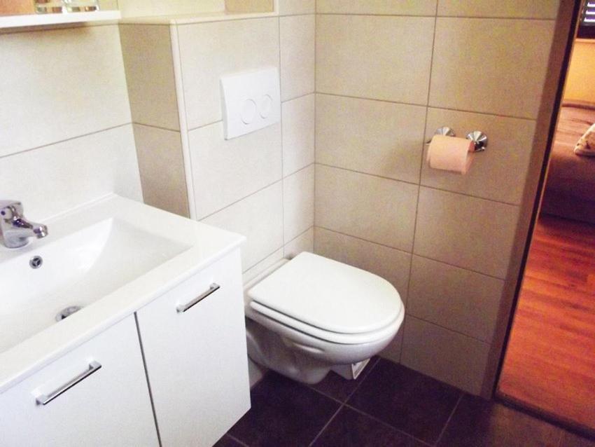 Apartmani Juliska Pirovac Exteriér fotografie